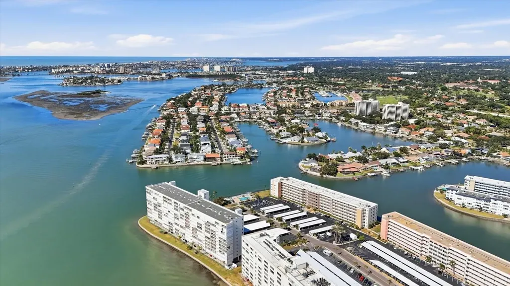 6060 Shore Boulevard S Gulfport FL 33707