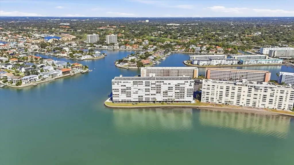 6060 Shore Boulevard S Gulfport FL 33707