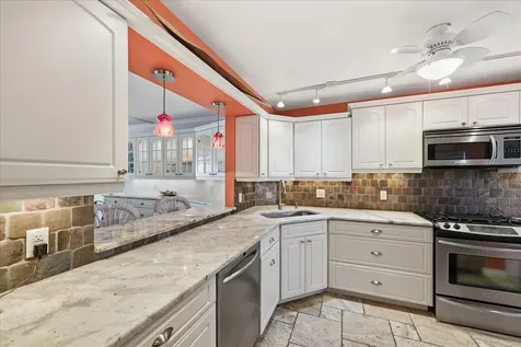 6060 Shore Boulevard S Gulfport FL 33707