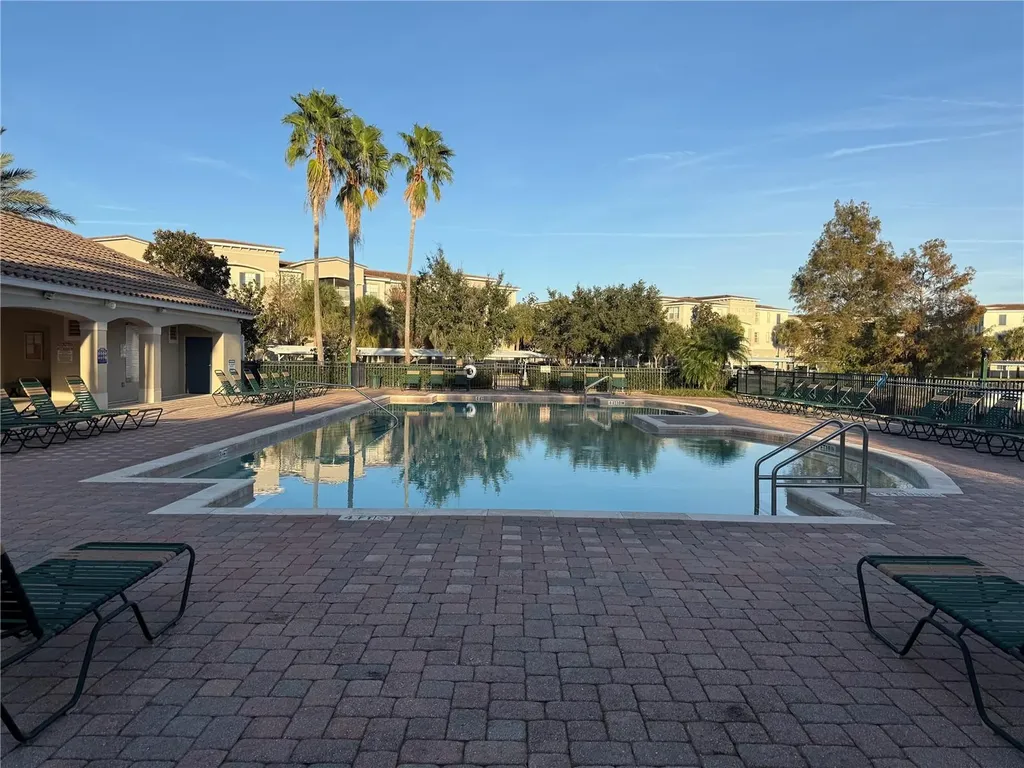 3051 Greystone Loop Kissimmee FL 34741