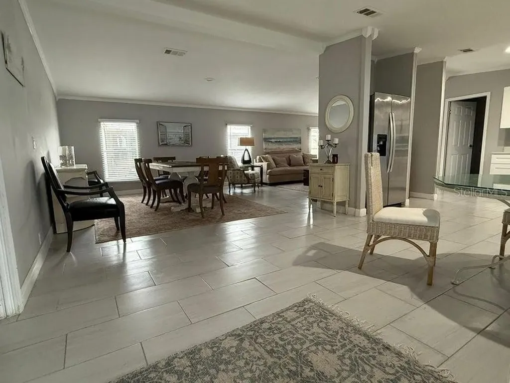 6085 Seashore Drive Atlantis FL 33462