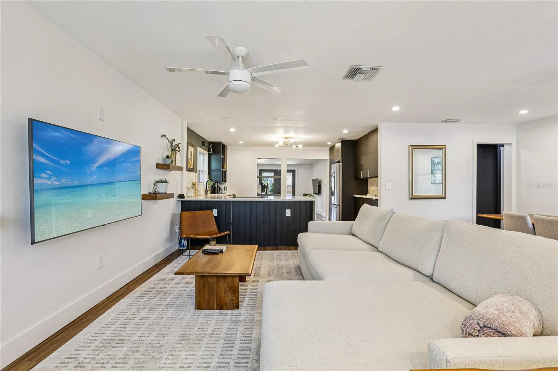 4104 N Seminole Avenue Tampa FL 33603