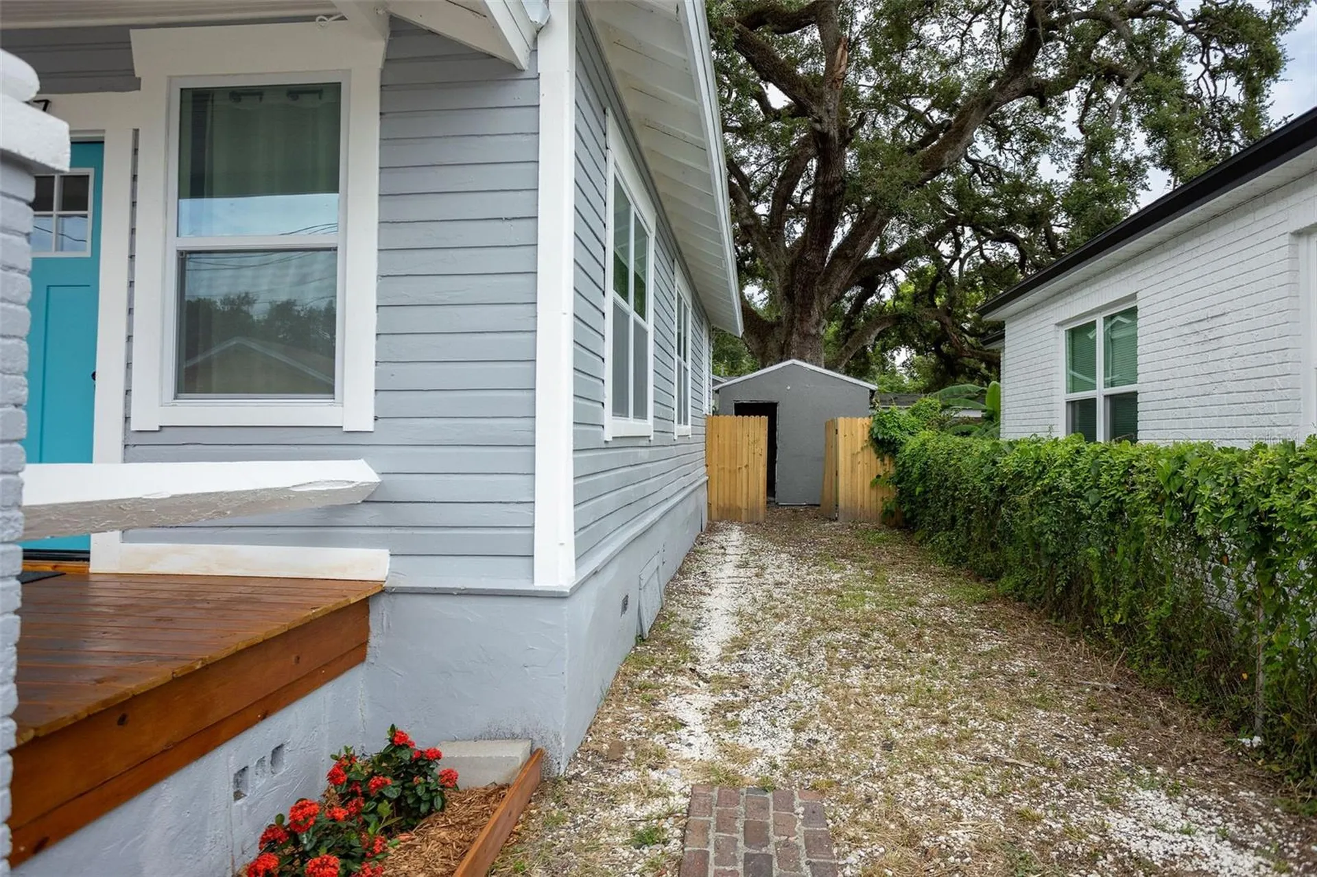 1307 E 20th Avenue Tampa FL 33605
