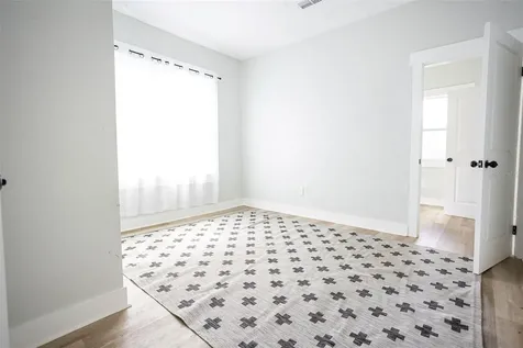 1307 E 20th Avenue Tampa FL 33605
