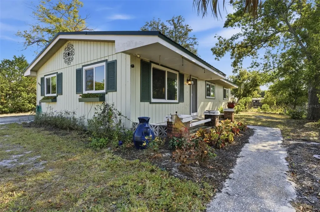 4463 Kirkland Avenue Spring Hill FL 34606