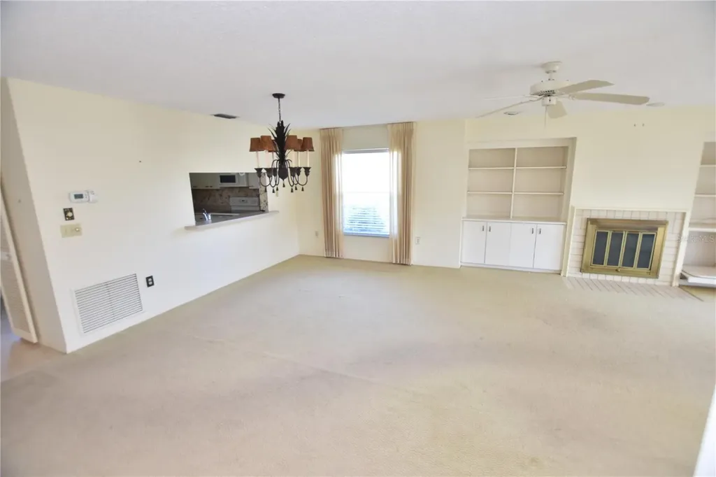 3150 Ringwood Meadow Sarasota FL 34235