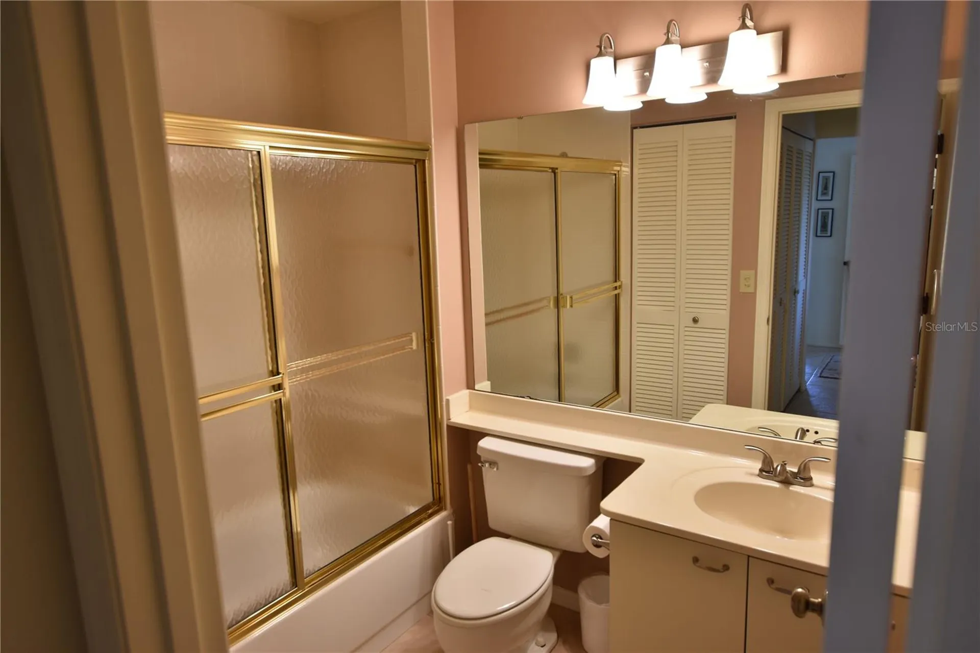 3150 Ringwood Meadow Sarasota FL 34235