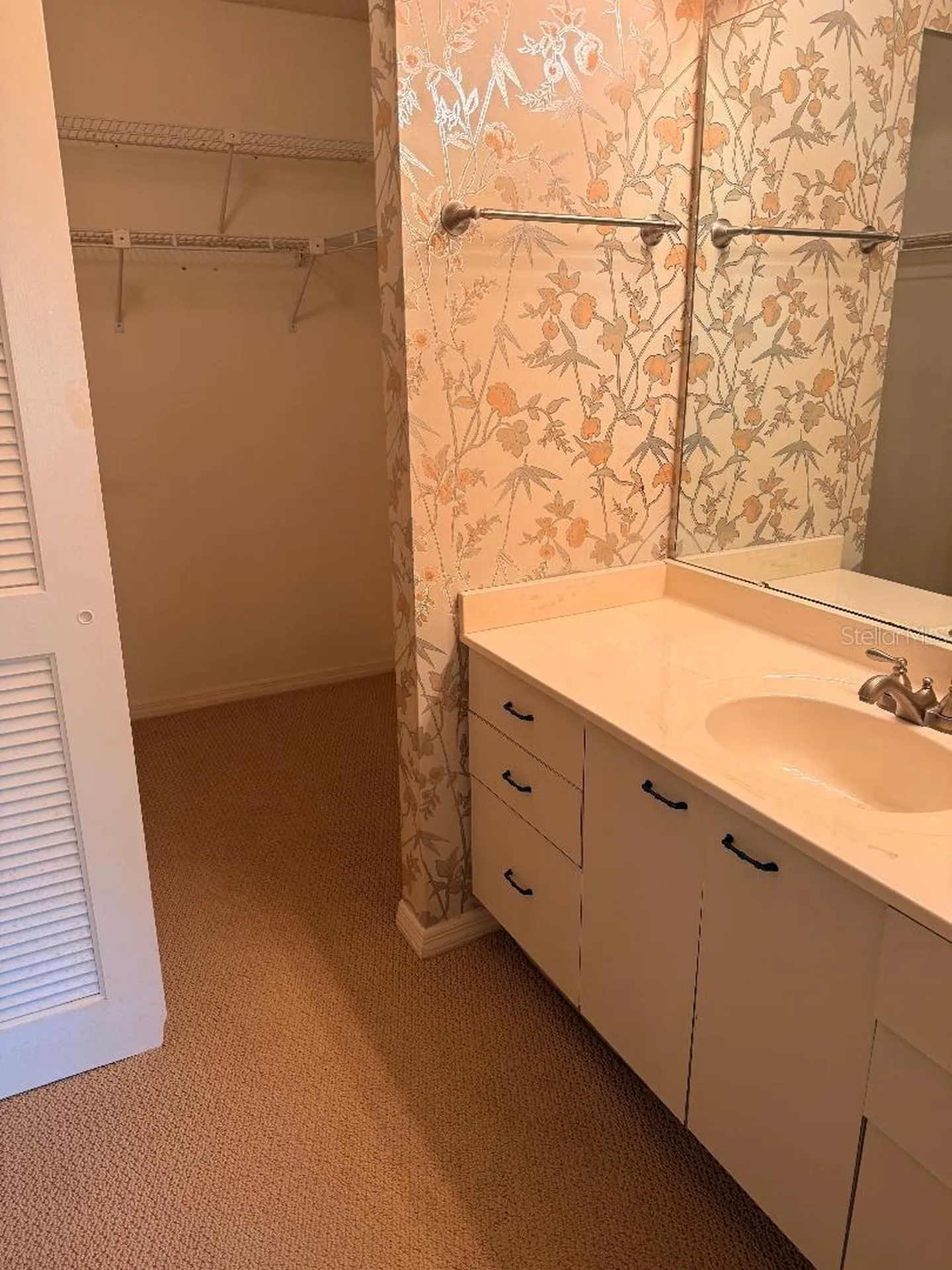 3150 Ringwood Meadow Sarasota FL 34235