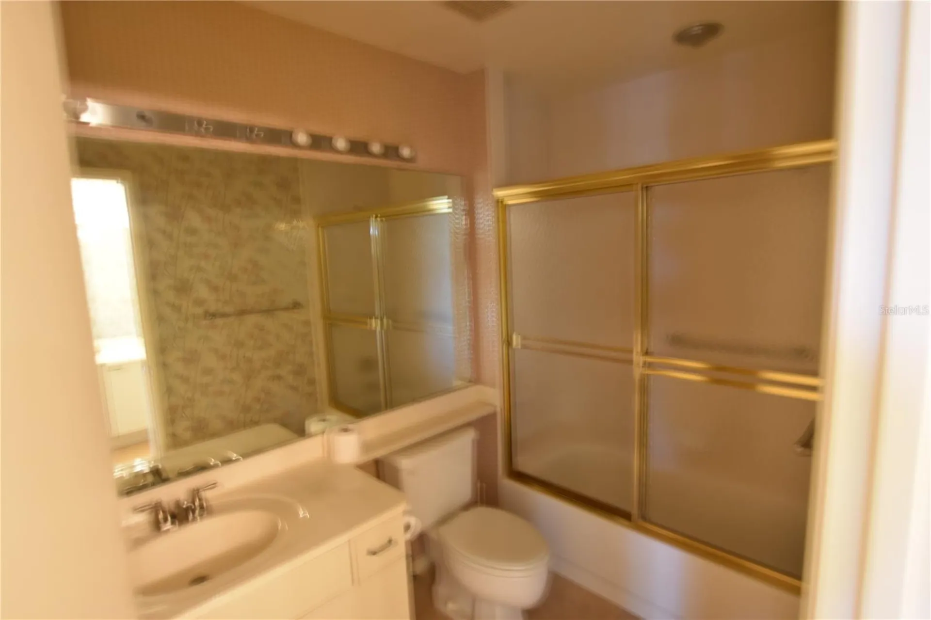 3150 Ringwood Meadow Sarasota FL 34235