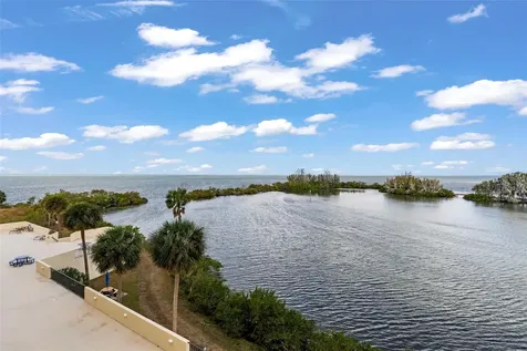 5915 Sea Ranch Drive Hudson FL 34667