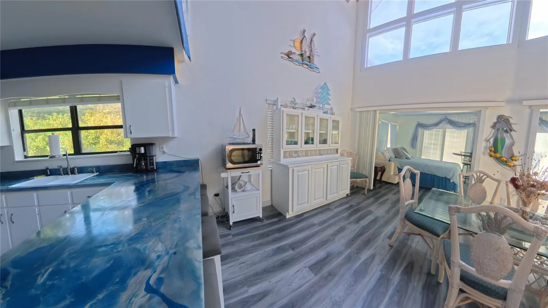 202 Cue Lake Drive Hawthorne FL 32640