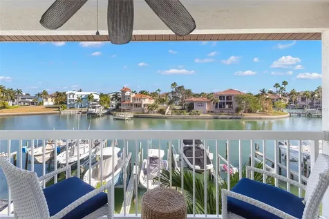 343 Madeira Circle St Petersburg FL 33715