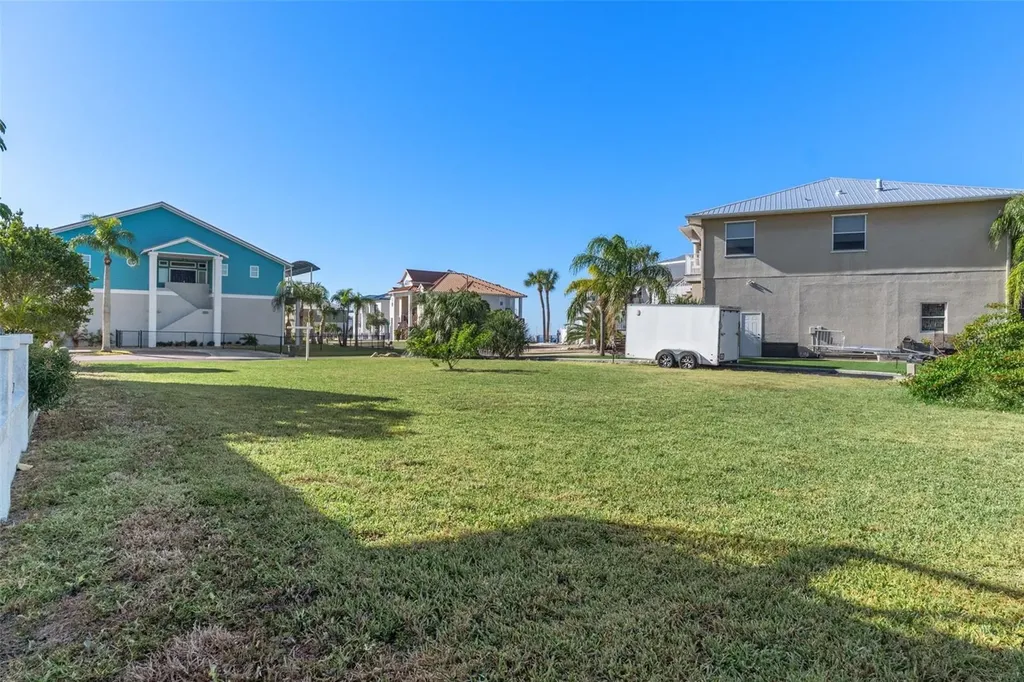 5889 Beverly Drive Hudson FL 34667
