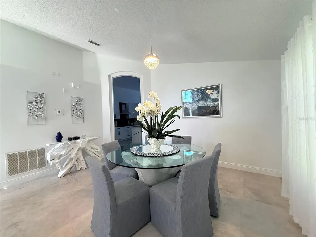 8587 Sunrise Key Drive Kissimmee FL 34747