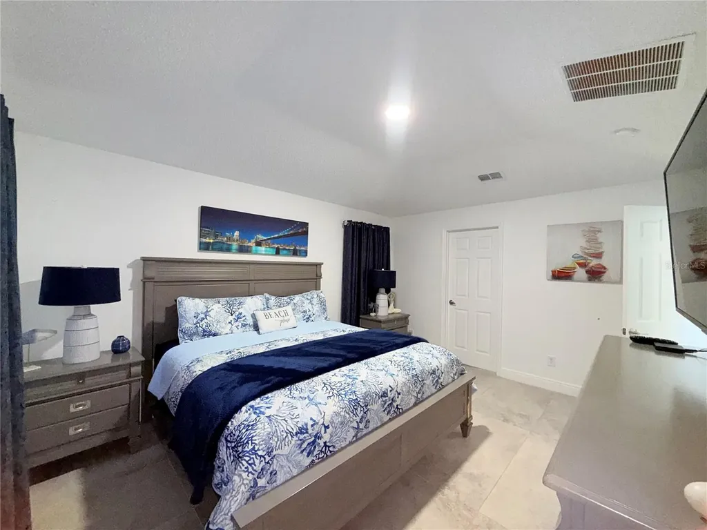 8587 Sunrise Key Drive Kissimmee FL 34747