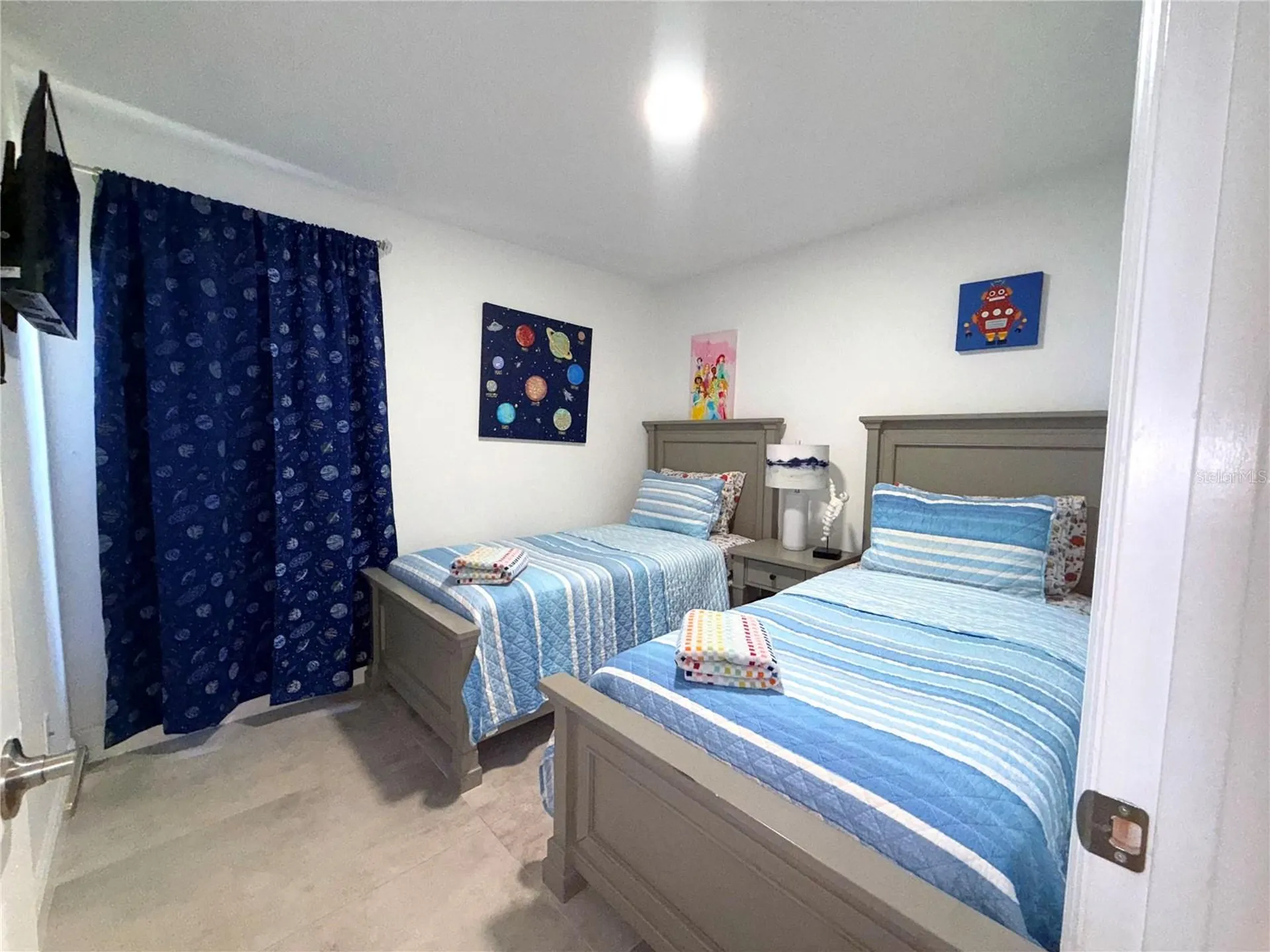 8587 Sunrise Key Drive Kissimmee FL 34747