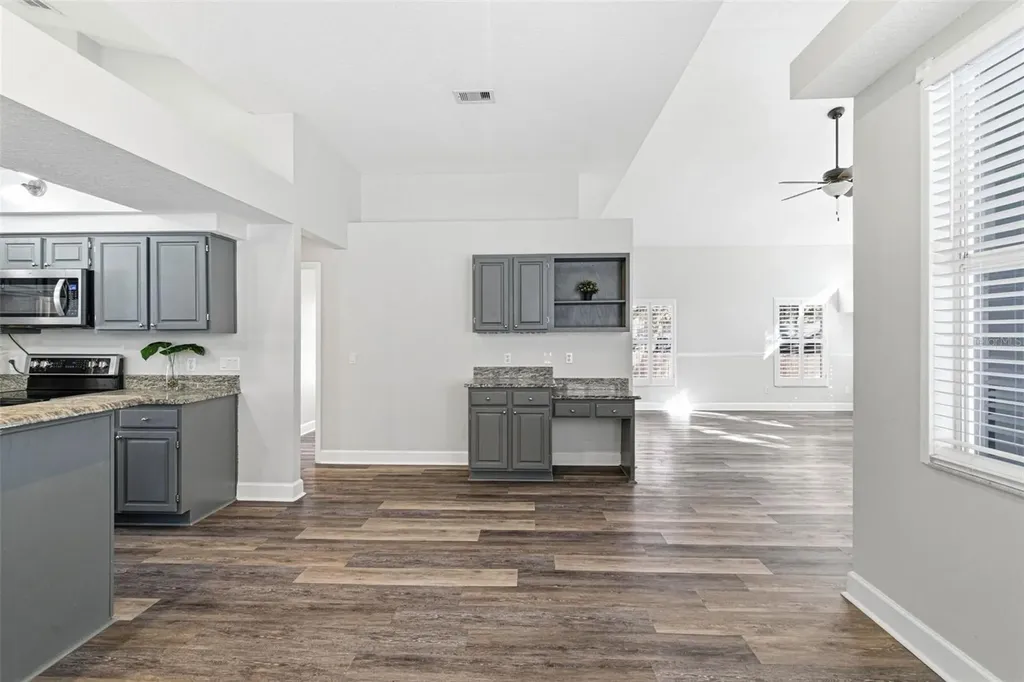 3042 Colonial Ridge Drive Brandon FL 33511