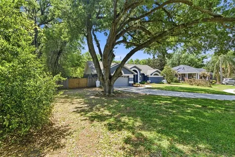3042 Colonial Ridge Drive Brandon FL 33511