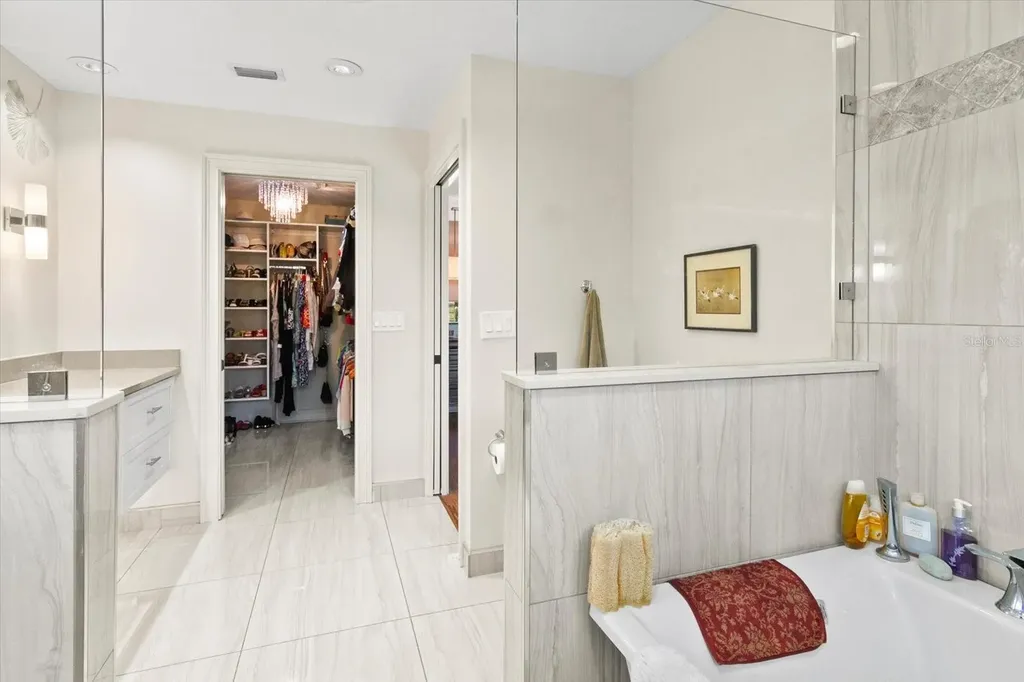 1538 S Orange Avenue Sarasota FL 34239