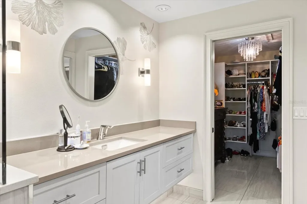 1538 S Orange Avenue Sarasota FL 34239