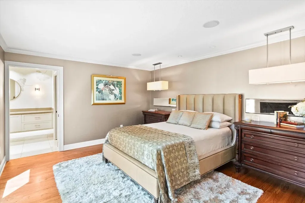 1538 S Orange Avenue Sarasota FL 34239