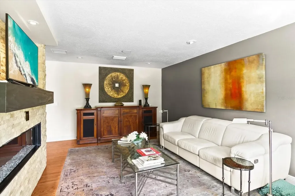 1538 S Orange Avenue Sarasota FL 34239