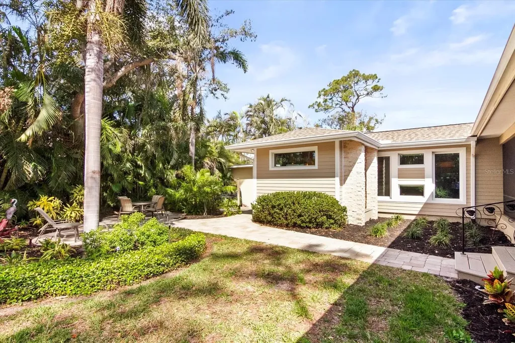 1538 S Orange Avenue Sarasota FL 34239