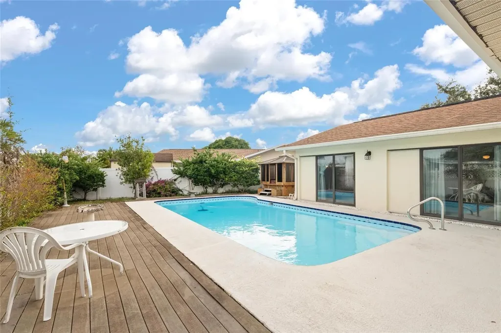 254 Timberview Drive Safety Harbor FL 34695