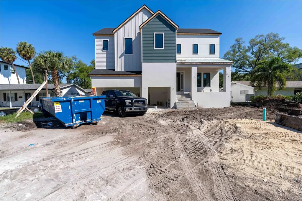 4713 W Estrella Street Tampa FL 33629