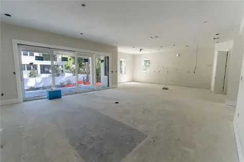 4713 W Estrella Street Tampa FL 33629