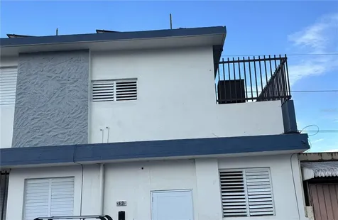 37 So San Juan PR 00921