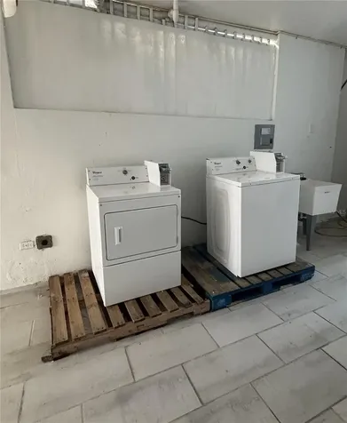 37 So San Juan PR 00921