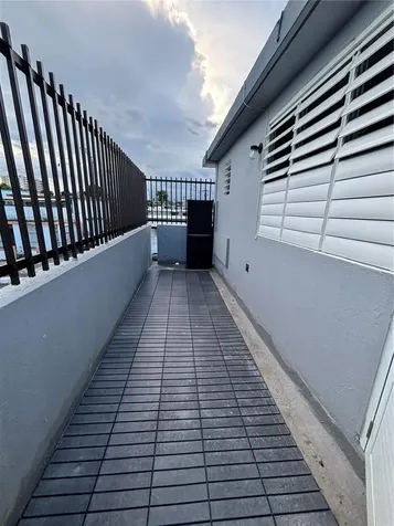 37 So San Juan PR 00921
