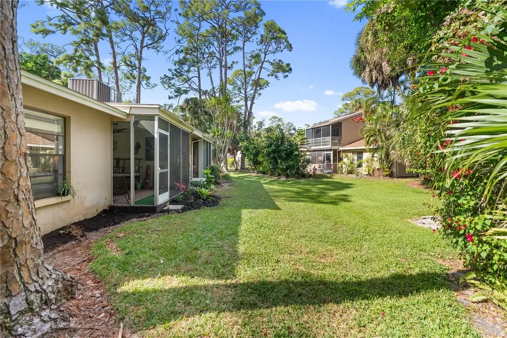4767 Village Gardens Drive Sarasota FL 34234