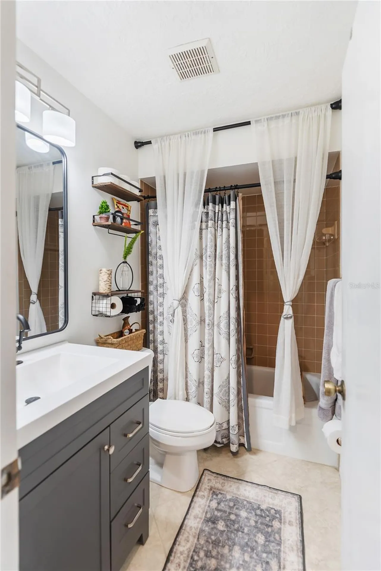 4767 Village Gardens Drive Sarasota FL 34234