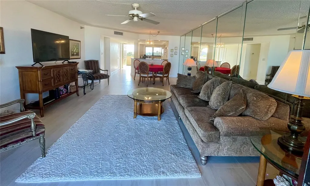 1290 Gulf Boulevard Clearwater FL 33767