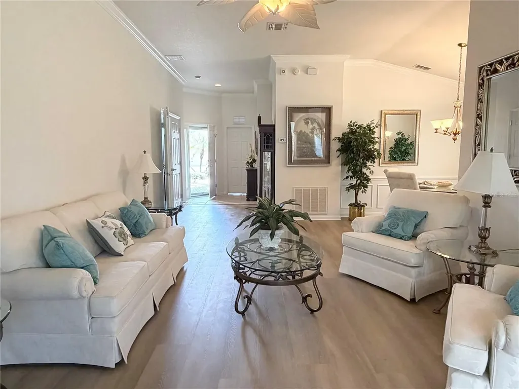 536 Arena Drive Davenport FL 33837