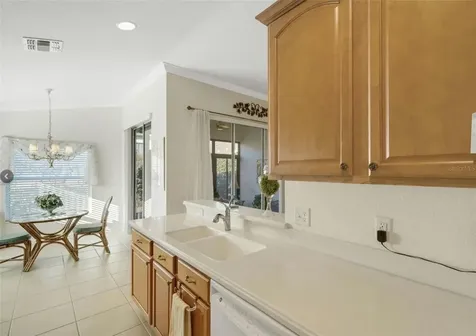 536 Arena Drive Davenport FL 33837