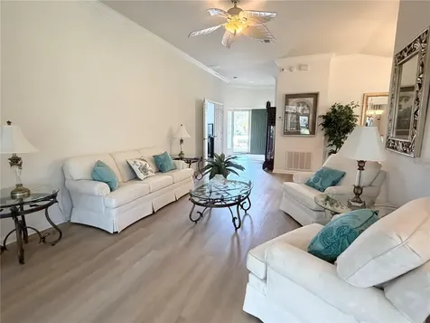 536 Arena Drive Davenport FL 33837