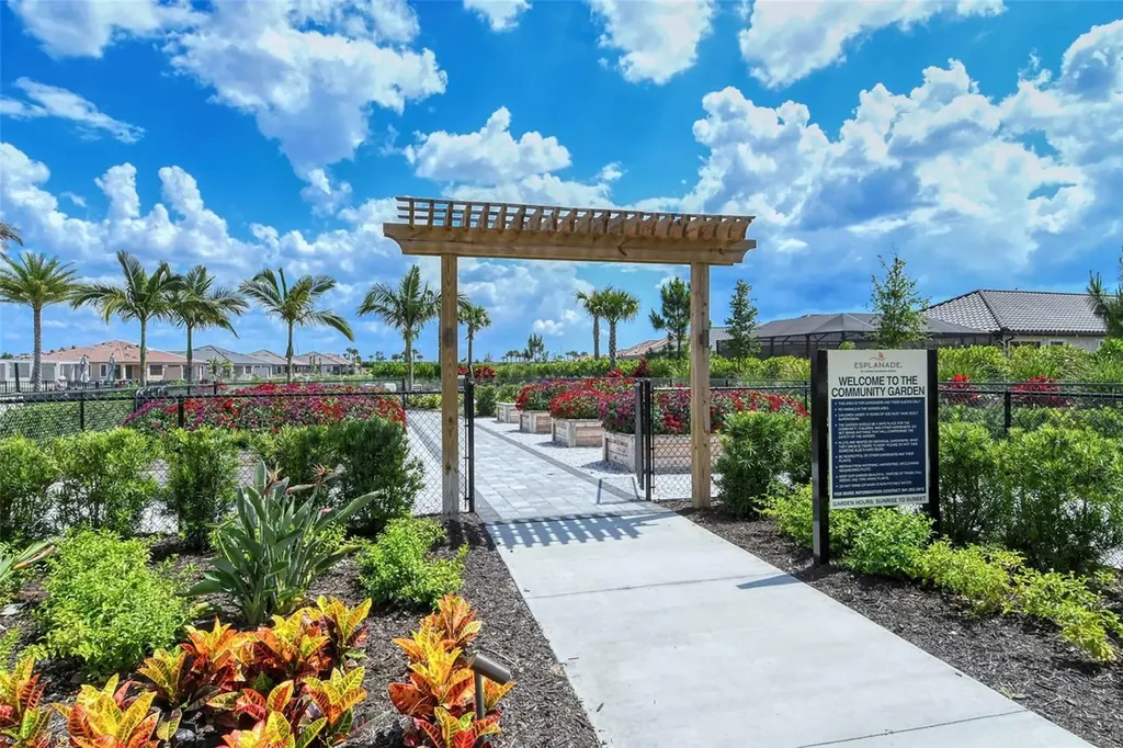5020 Savona Run Lakewood Ranch FL 34211