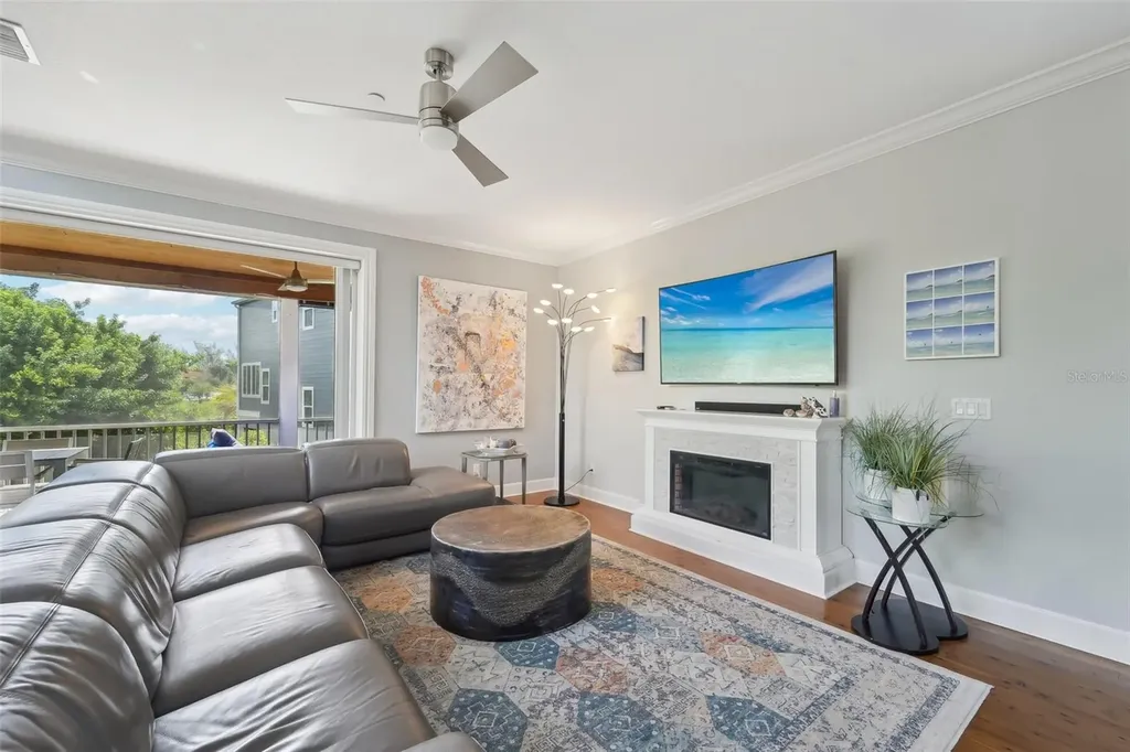 6330 Laguna Drive Longboat Key FL 34228
