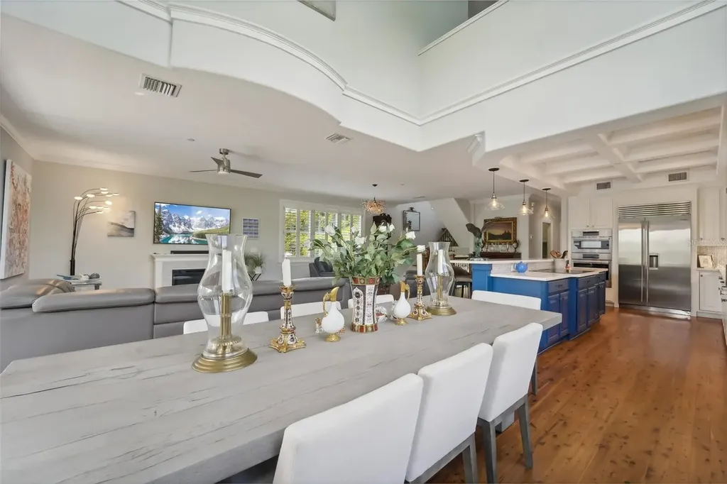 6330 Laguna Drive Longboat Key FL 34228