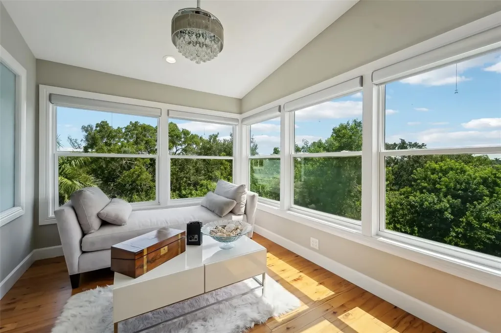 6330 Laguna Drive Longboat Key FL 34228