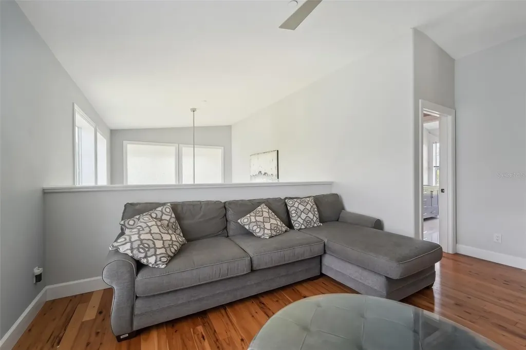 6330 Laguna Drive Longboat Key FL 34228