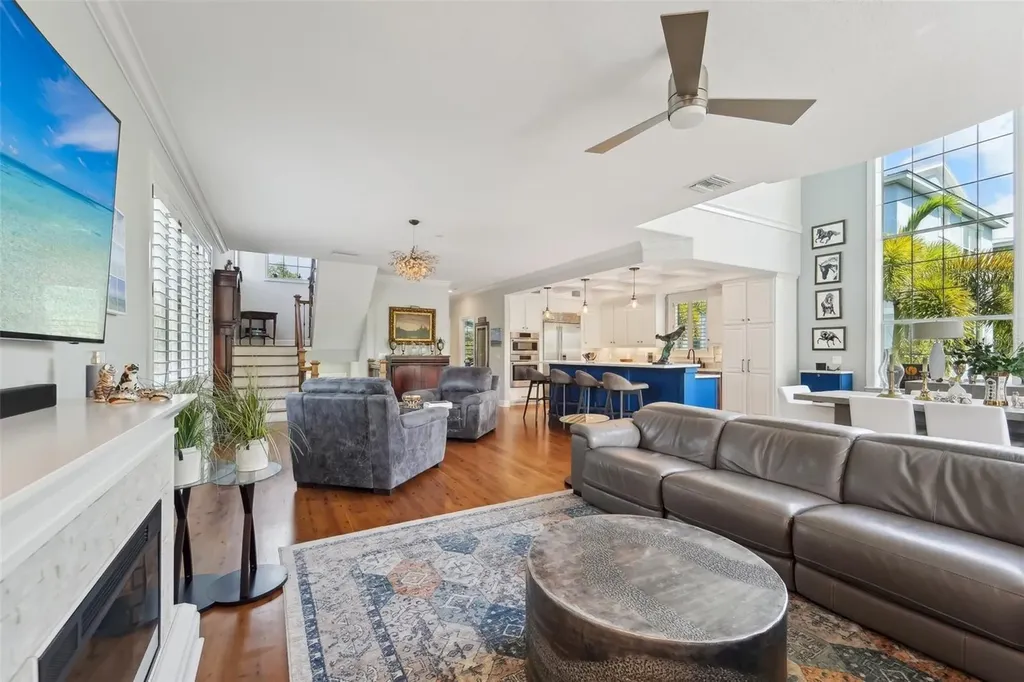 6330 Laguna Drive Longboat Key FL 34228