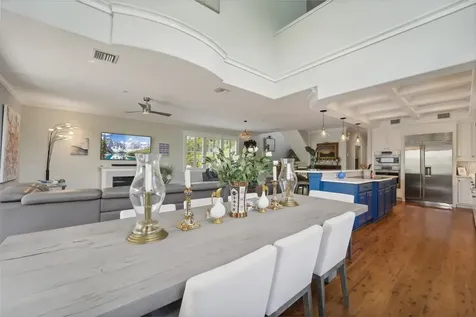 6330 Laguna Drive Longboat Key FL 34228