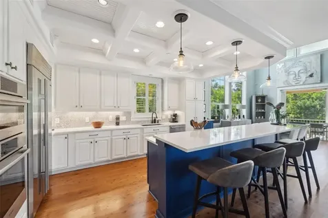 6330 Laguna Drive Longboat Key FL 34228