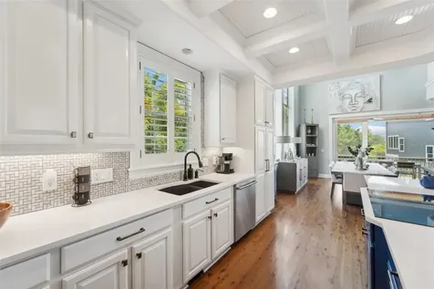 6330 Laguna Drive Longboat Key FL 34228