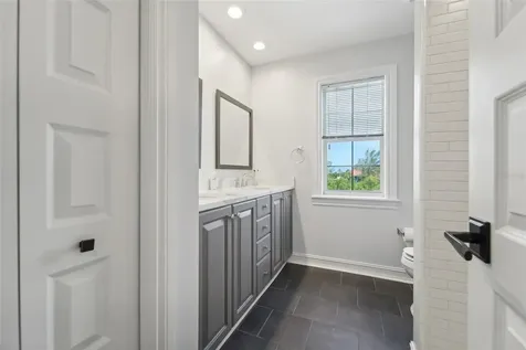 6330 Laguna Drive Longboat Key FL 34228