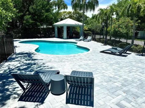 6330 Laguna Drive Longboat Key FL 34228